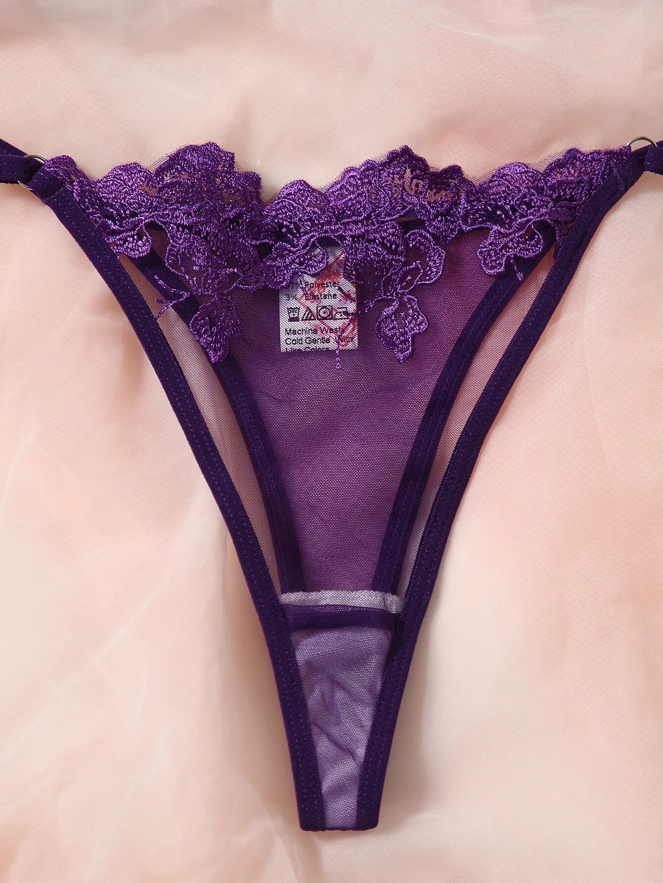 Ensemble brodée floral